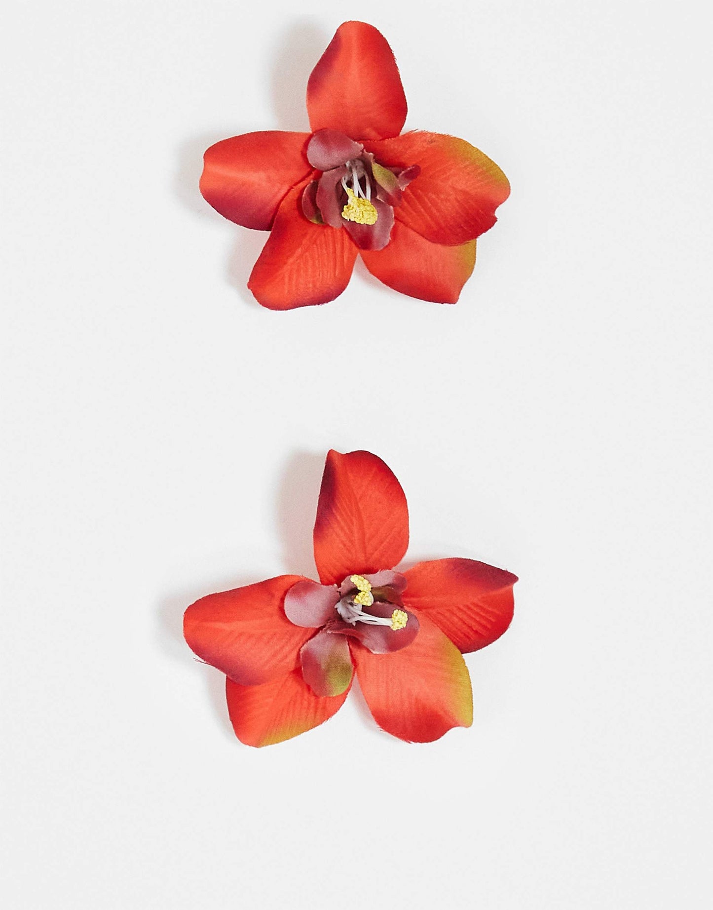 Pack Of 2 Flower Hair Clips