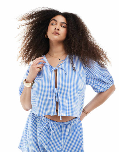 Exclusive Tie Front Puff Sleeve Beach Top