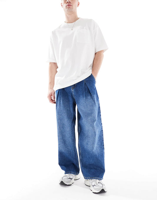 Super Wide Leg Jeans With Pleats