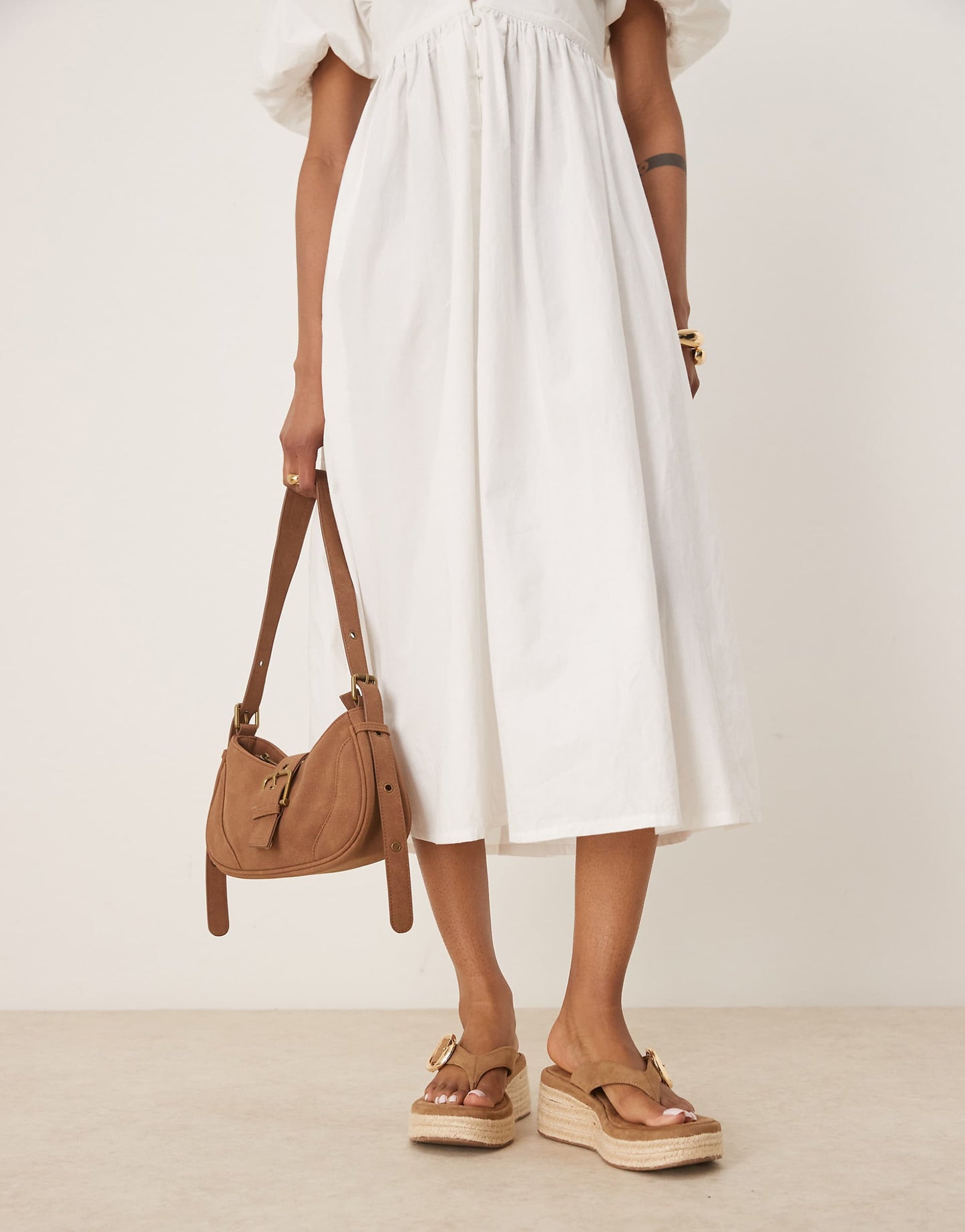 Toucan Buckle Detail Toe Thong Wedges