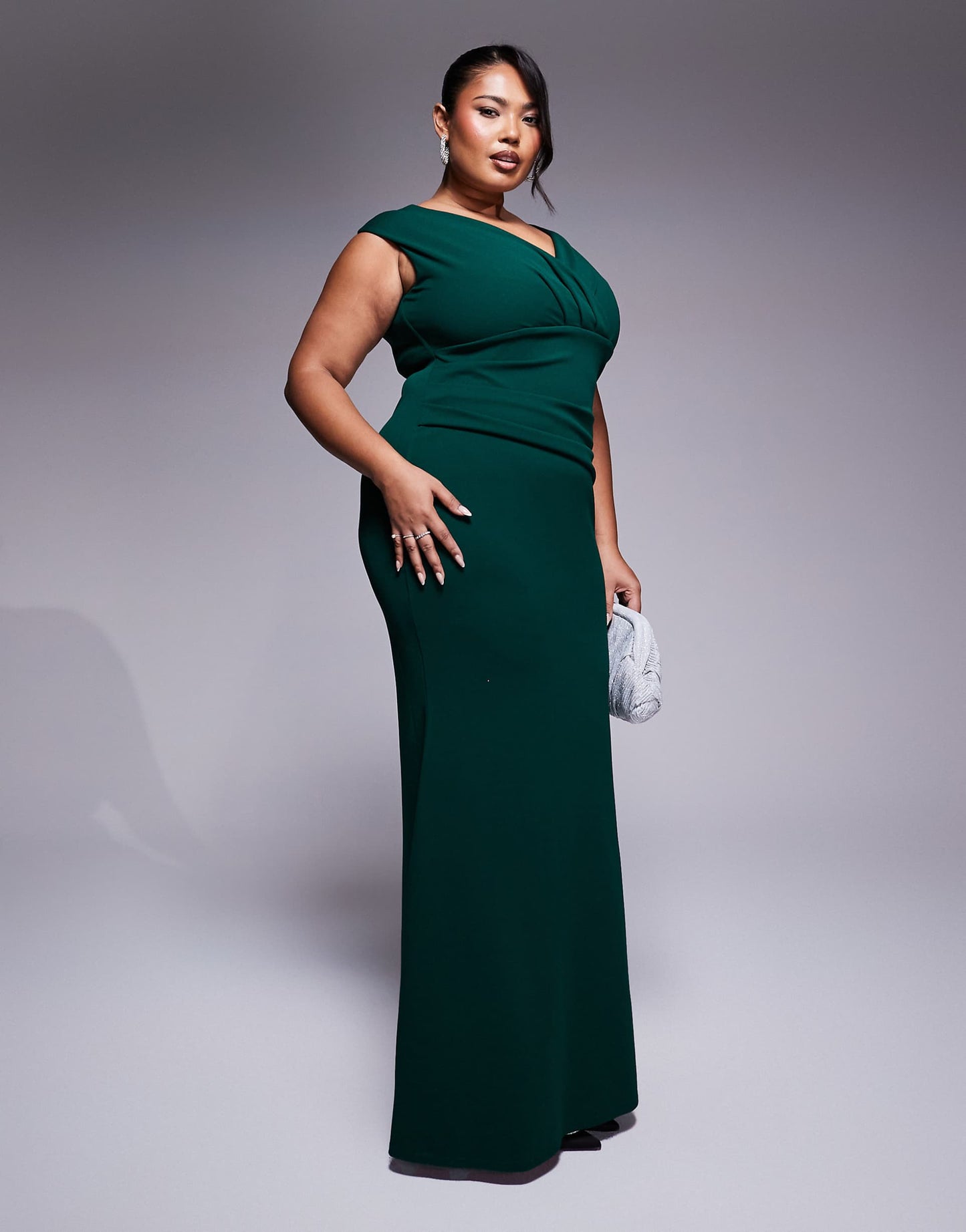 Goddiva Curve Pleated Maxi Dress