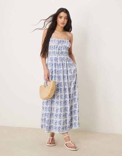 Flowy Maxi Dress