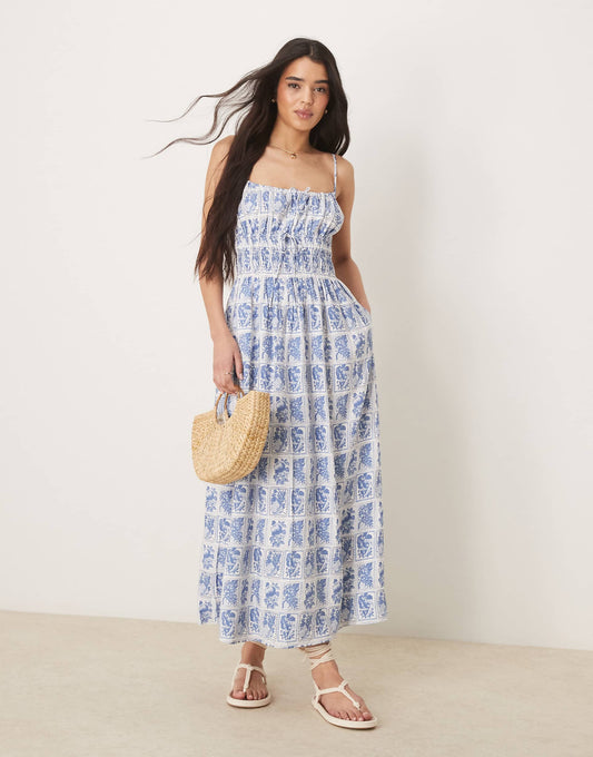 Flowy Maxi Dress