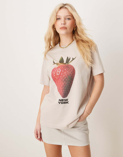 Short Sleeve Skimming Embellished Strawberry T-Shirt