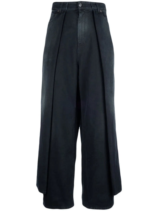 Pleat-Detailed Wide-Leg Jeans