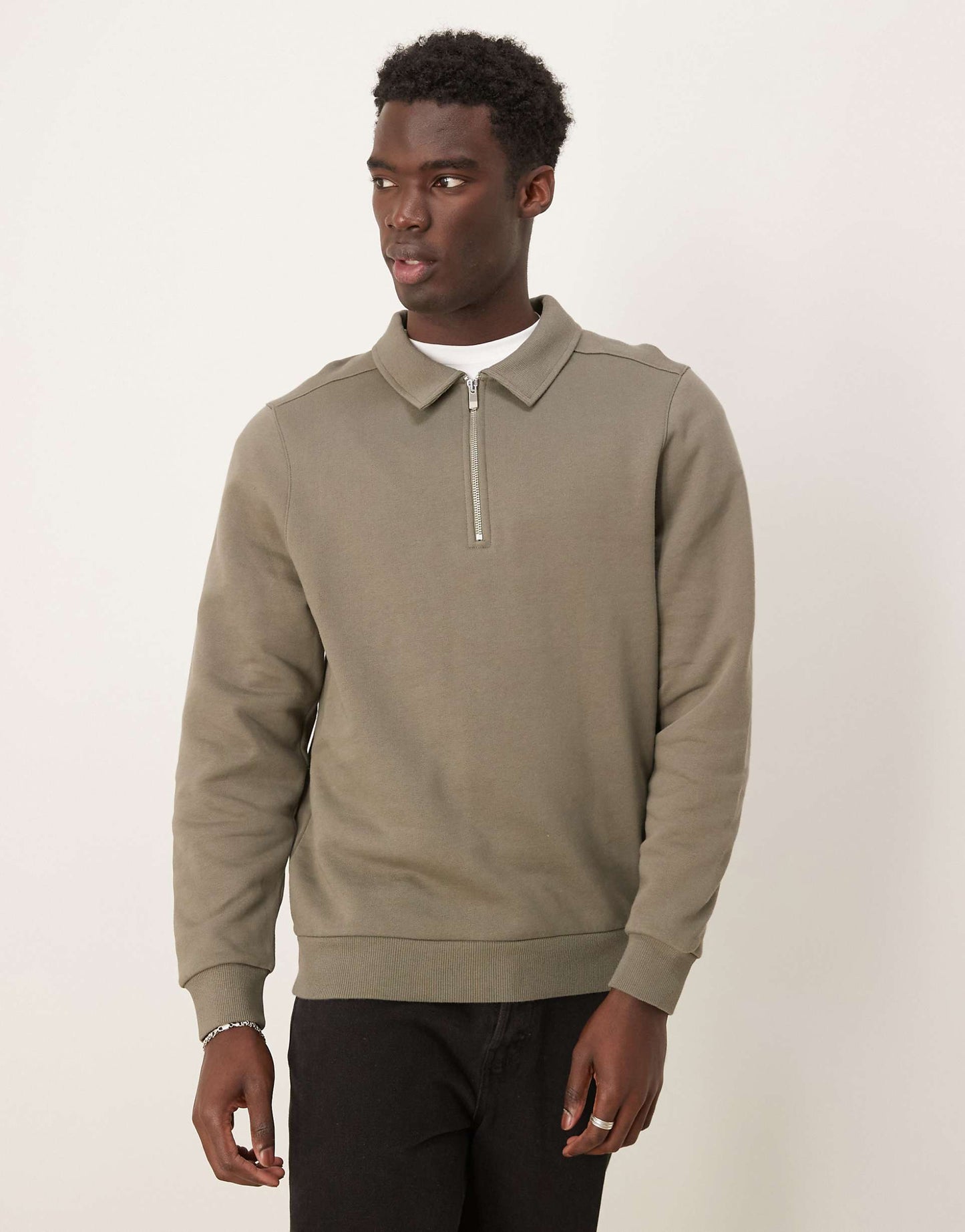 Quarter Zip Collar Sweatshirt