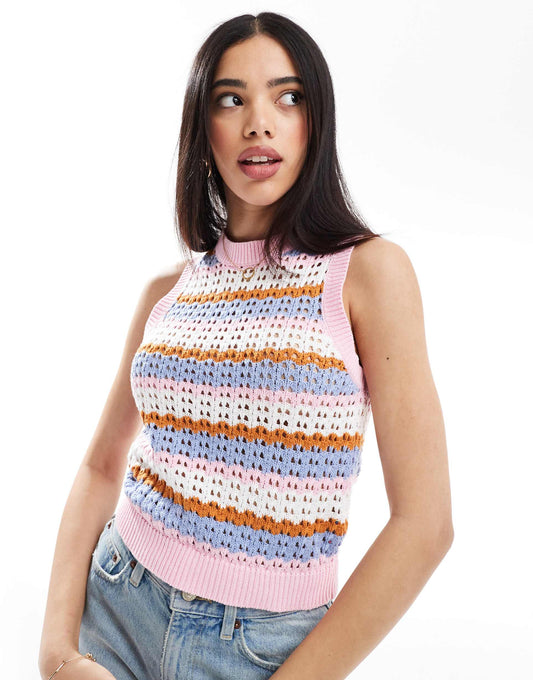 Crew Neck Knitted Vest