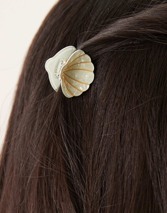 Mini Shell Hair Claw