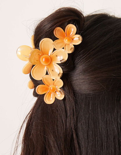 Triple  Flower Hair Claw Clip