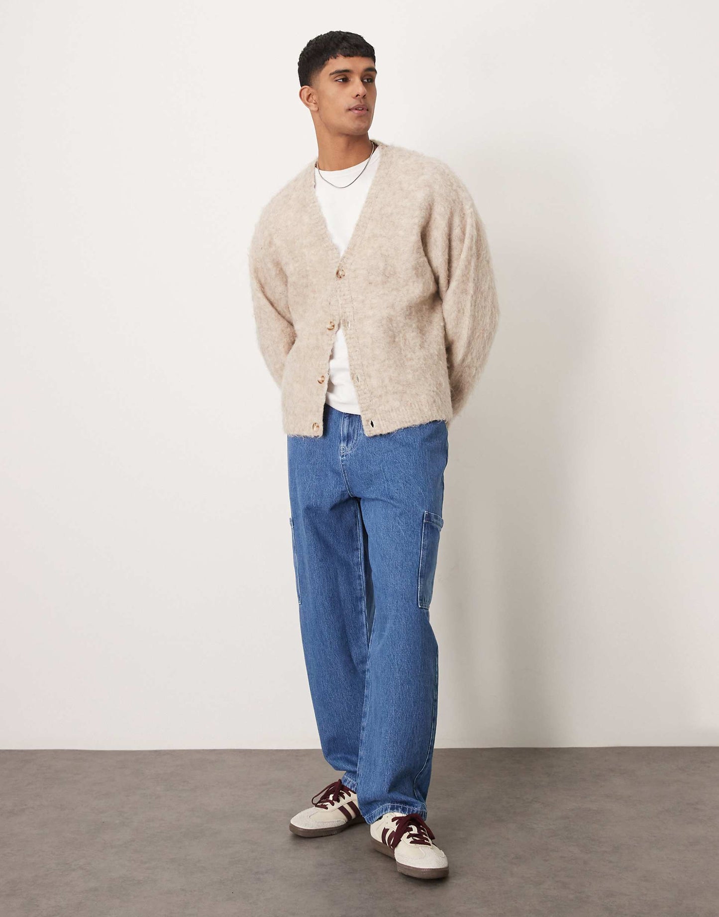 Wide Skater Jeans With Cargo Pockets