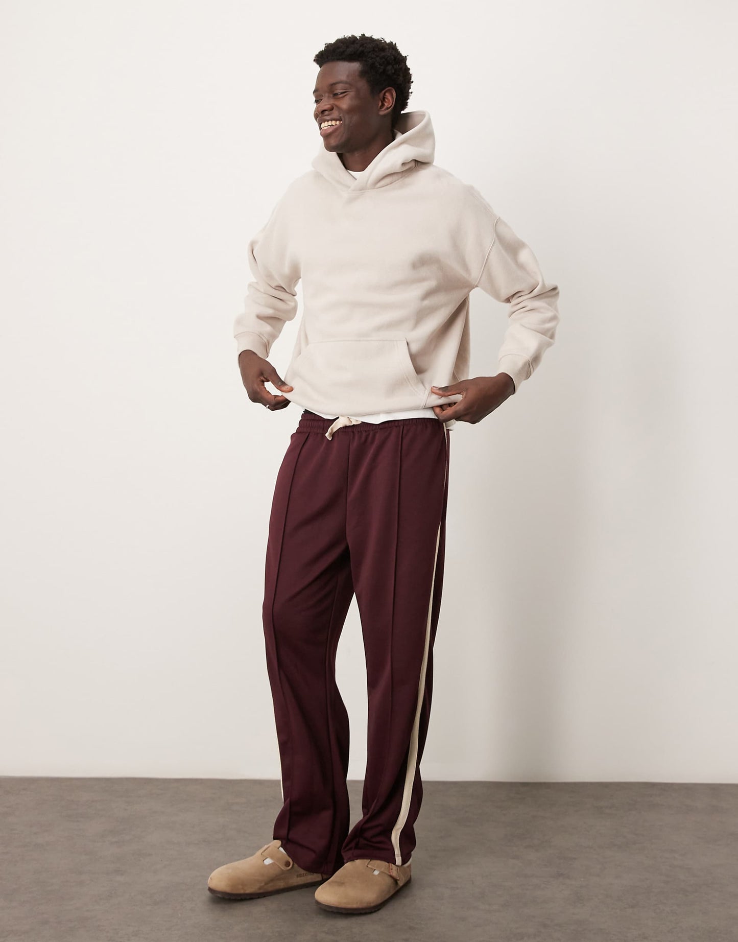 Cropped Essential Hoodie
