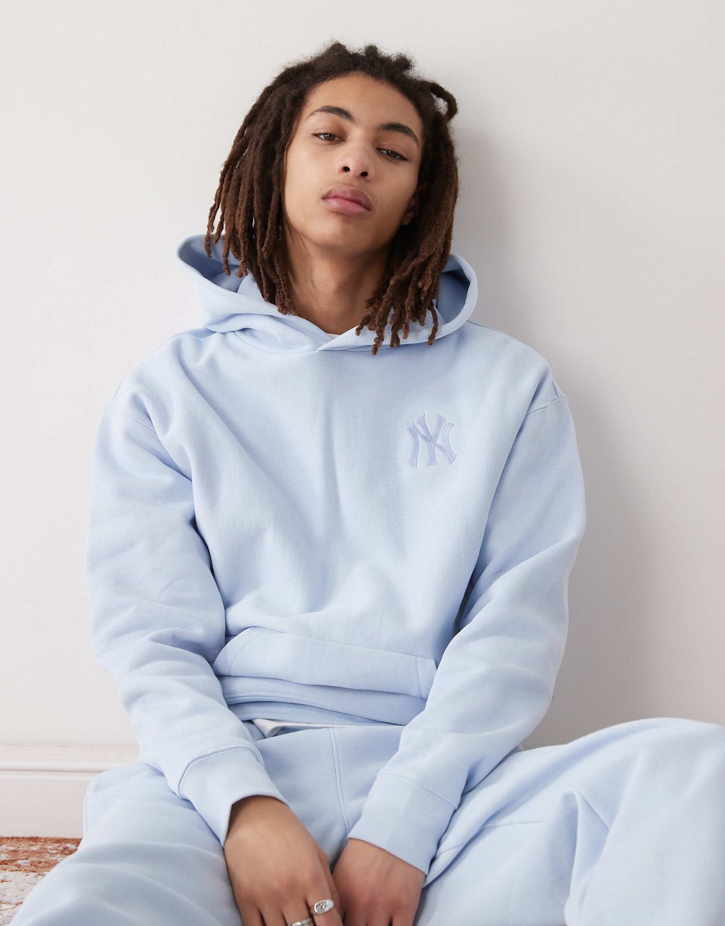 Ny Yankees Logo Back Print Hoodie