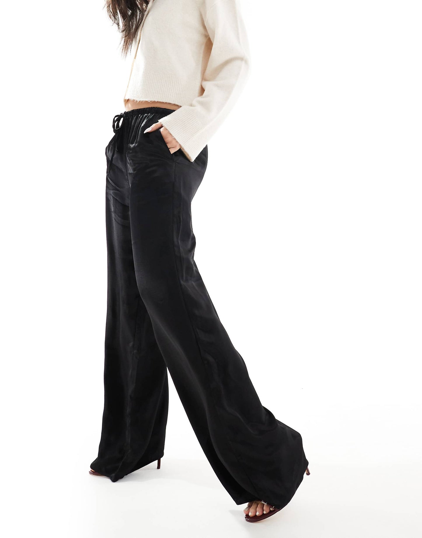 Wide Leg Satin Trouser