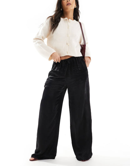 Wide Leg Satin Trouser