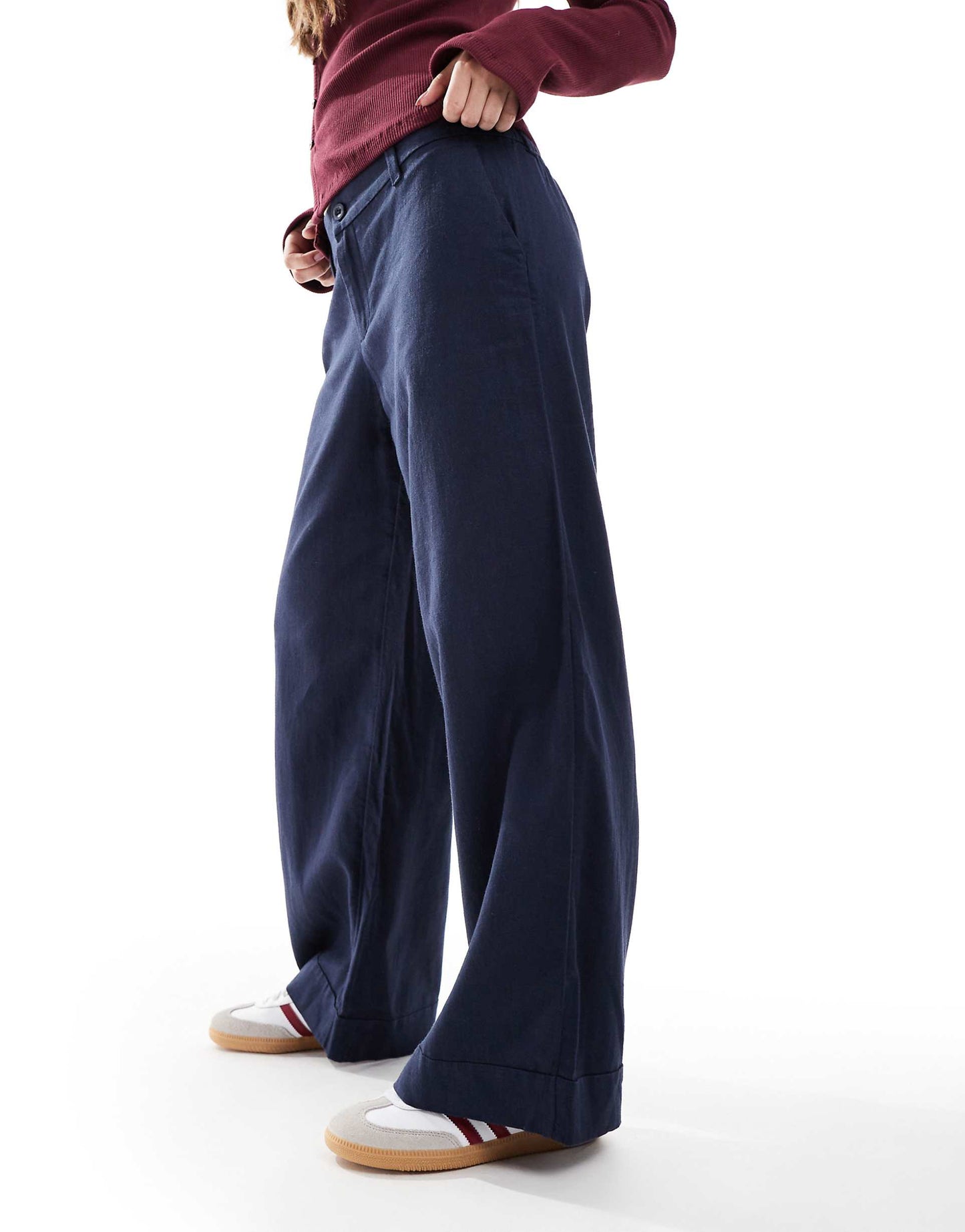 Low Rise Linen Wide Leg Trouser