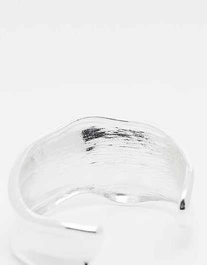 Statement  Molten Metal Cuff