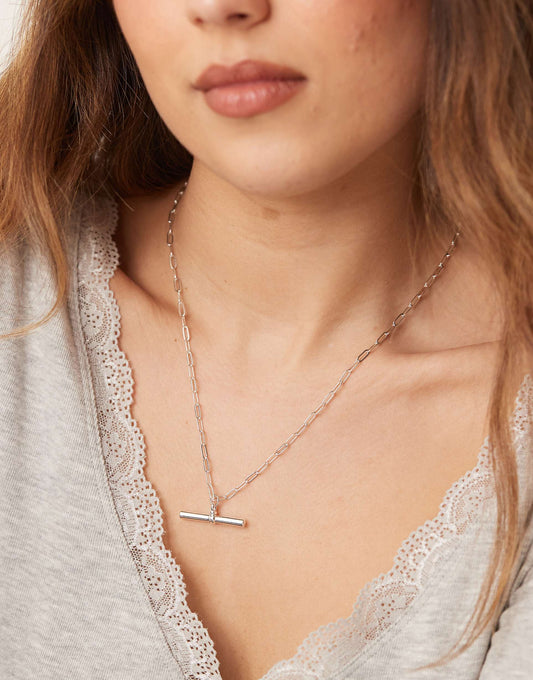Chunky T-Bar Mid Length Necklace