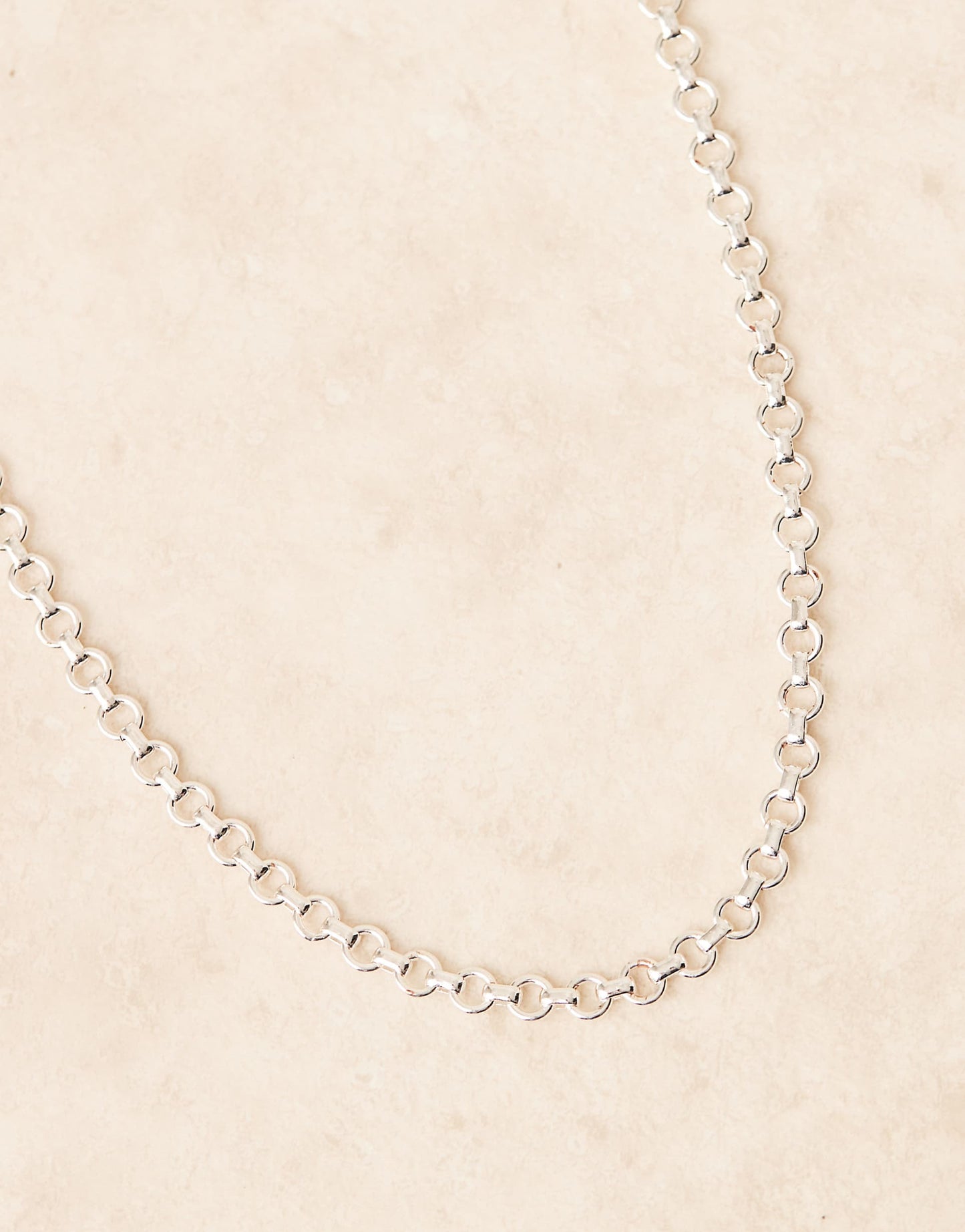 Open Circle Link Chain Necklace 18""