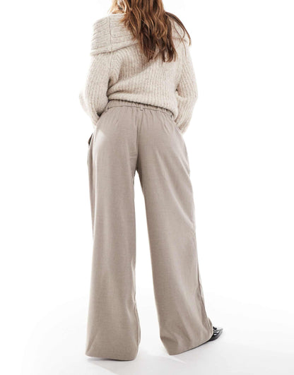 Low Rise Baggy Trouser