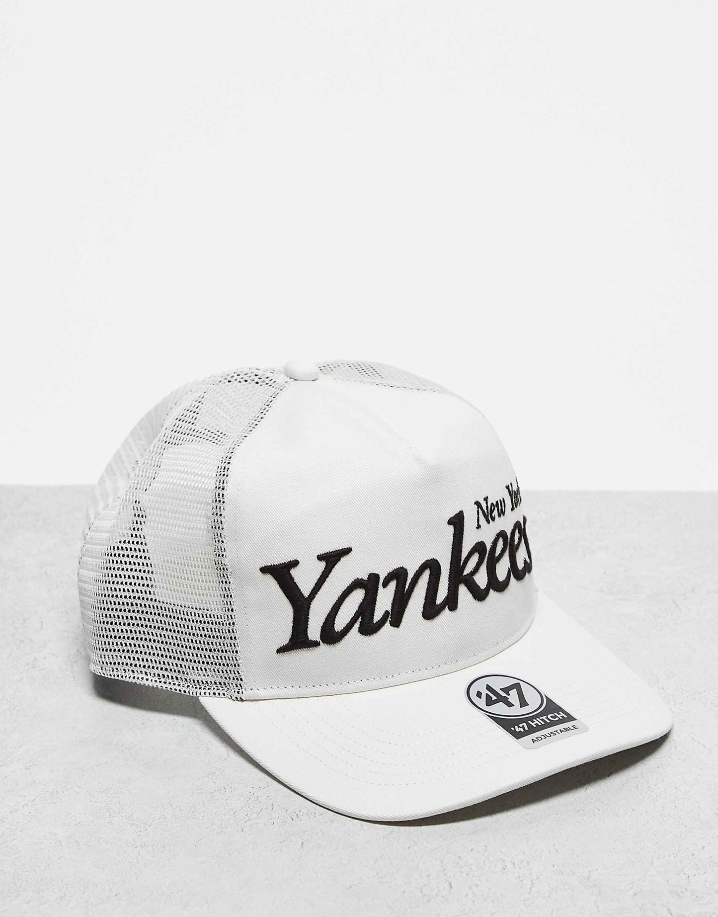 Ny Yankees Straight Peak Fitted Trucker Cap