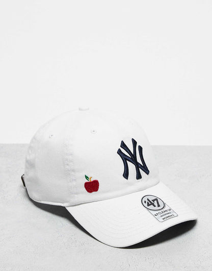 Ny Yankees Clean Up Cap With Contrast Embroidery