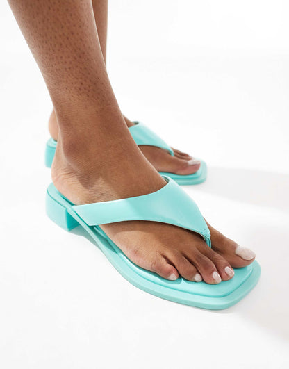 Finale Toe Thong Heeled Mule Sandals