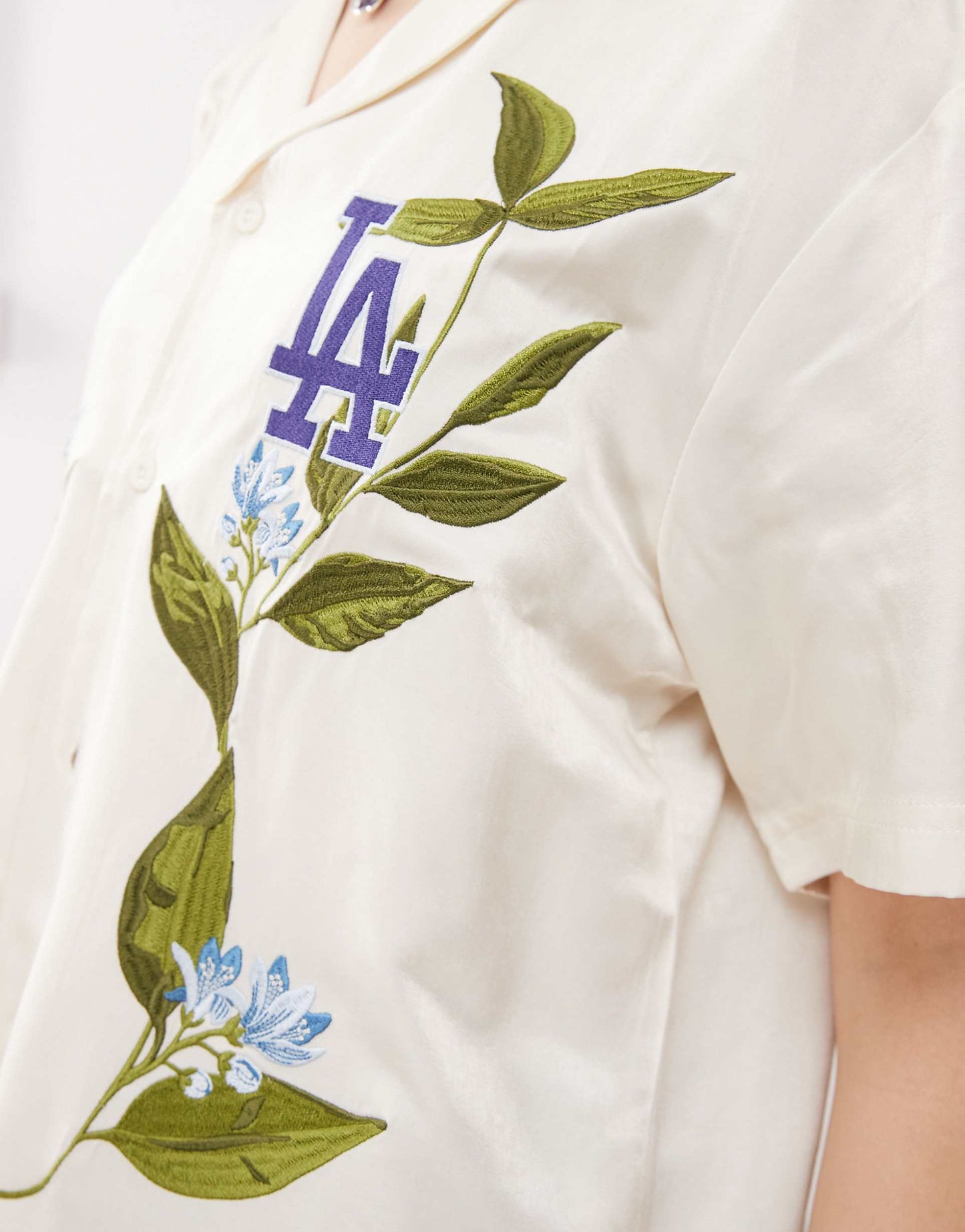 La Dodgers Revere Shirt With Floral Embroidery