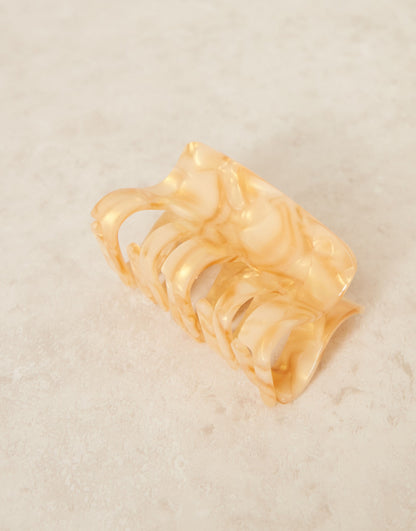 Fir Marble Medium Hair Claw