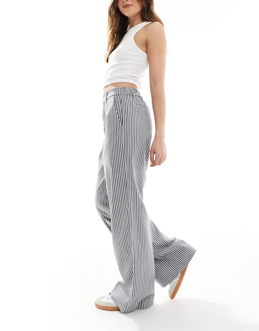 Wide Leg Tailored Trousers