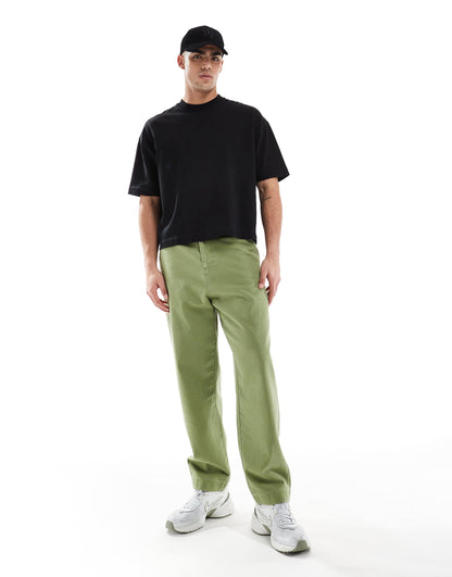 Baggy Trouser With Back Pocket Detail