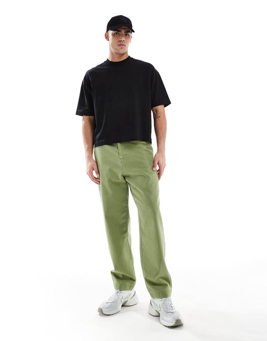 Baggy Trouser With Back Pocket Detail