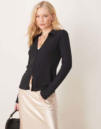 Button Through Top With Collar