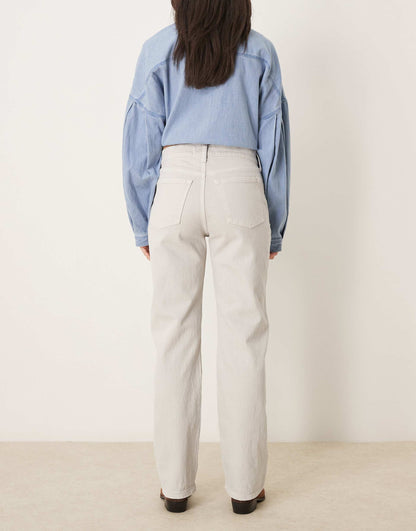 Low Rise Baggy Fit Jean
