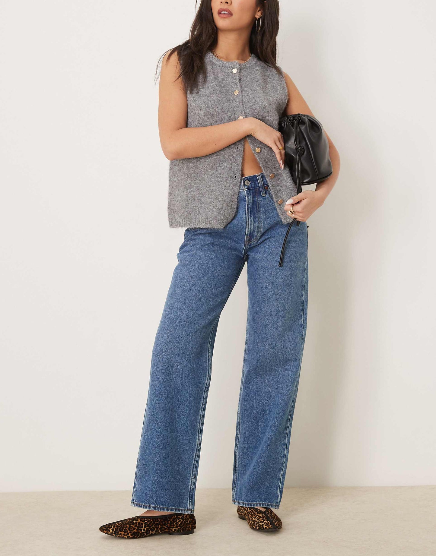 Mid Rise Slouchy Fit Jean