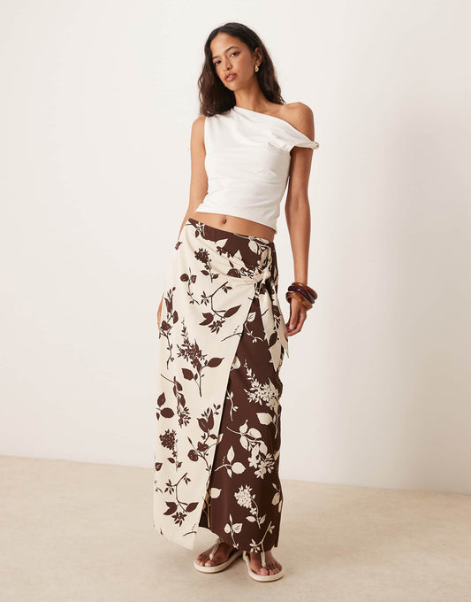 Wrap Knot Detail Maxi Skirt