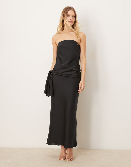 Strapless Bow Detail Maxi Dress