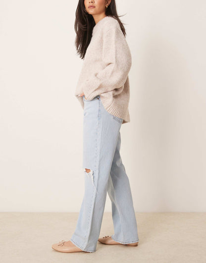 Low Rise Baggy Fit Jean With Busted Knee