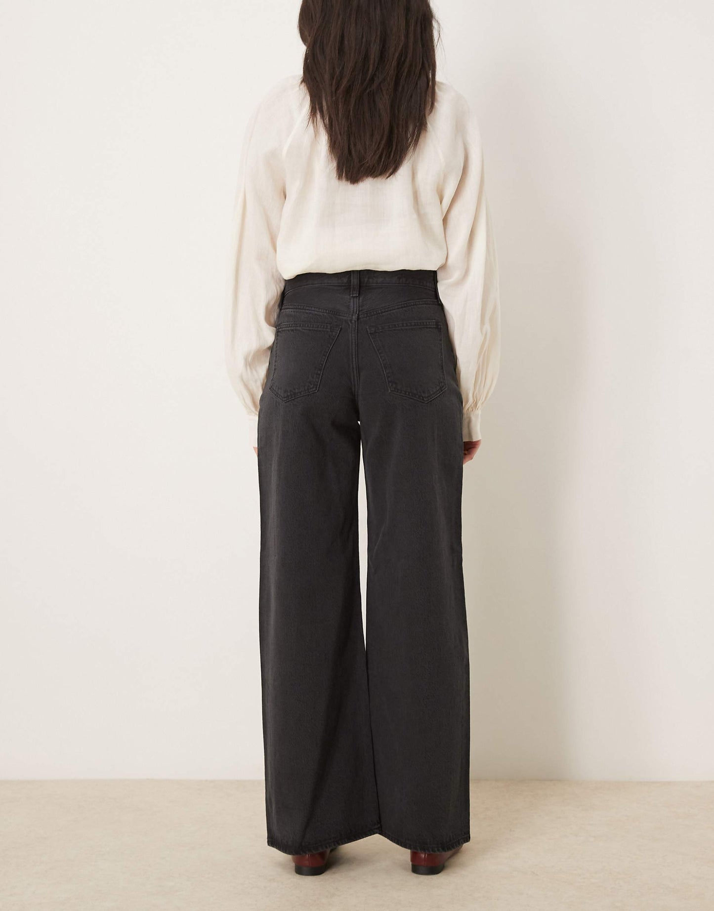 High Rise Wide Leg Jean