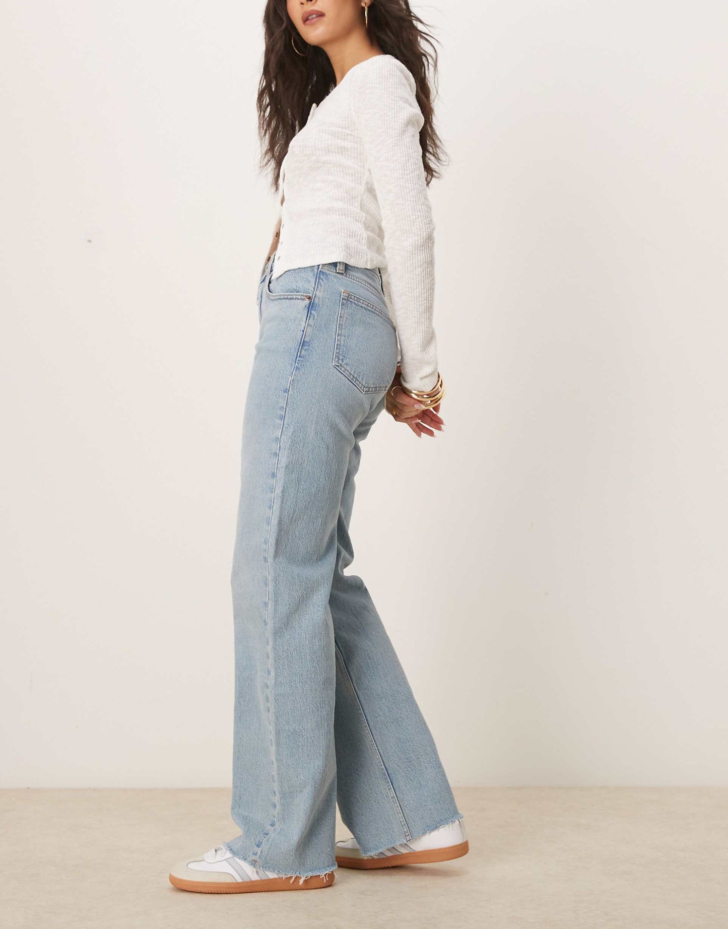High Rise 90'S Fit Relaxed Jean