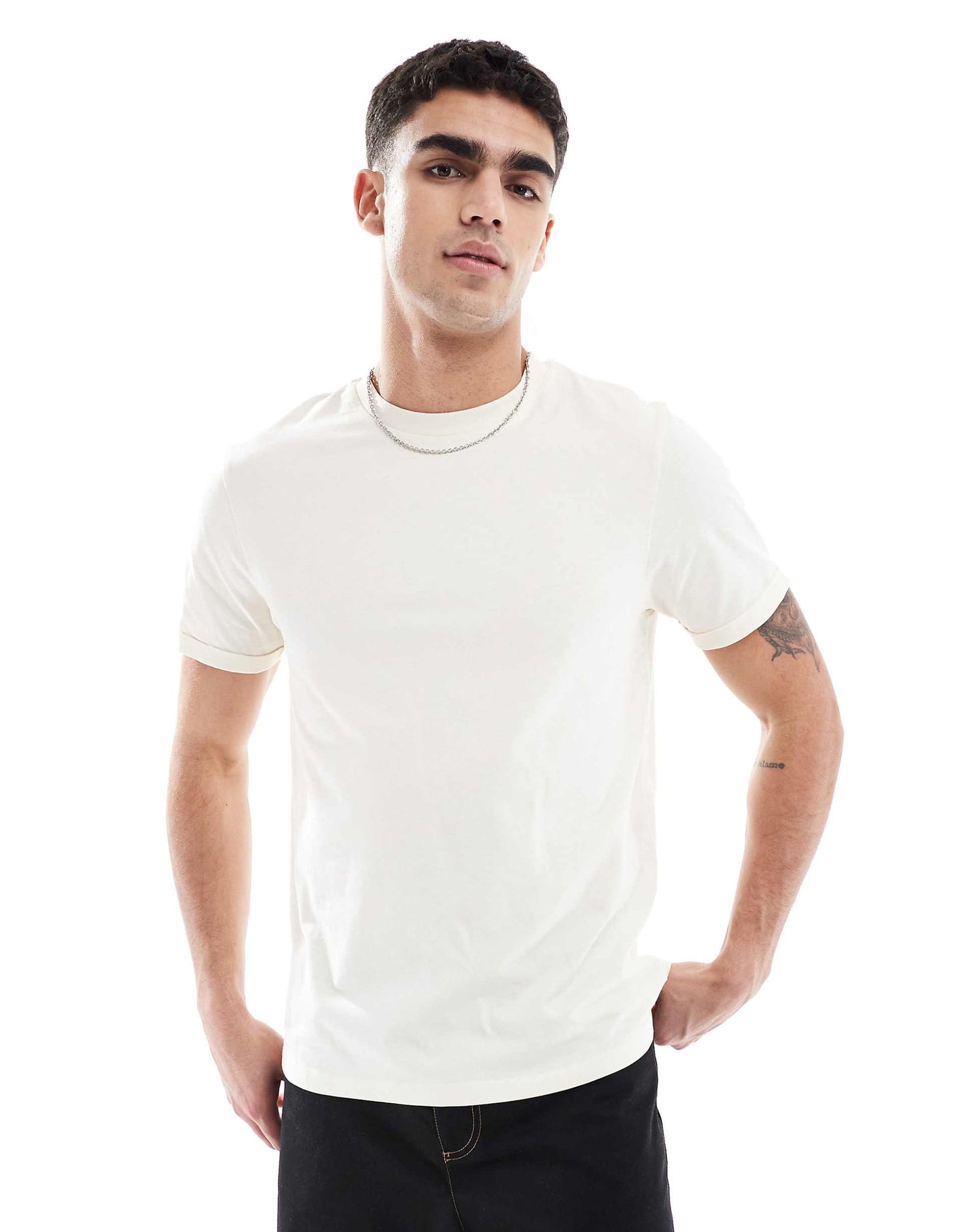 Essential Crew Neck T-Shirt With Roll Sleeve