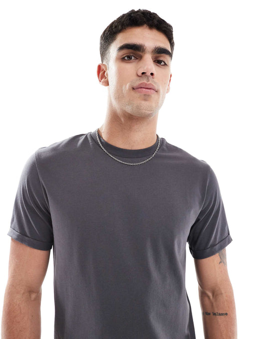 Essential Crew Neck T-Shirt With Roll Sleeve