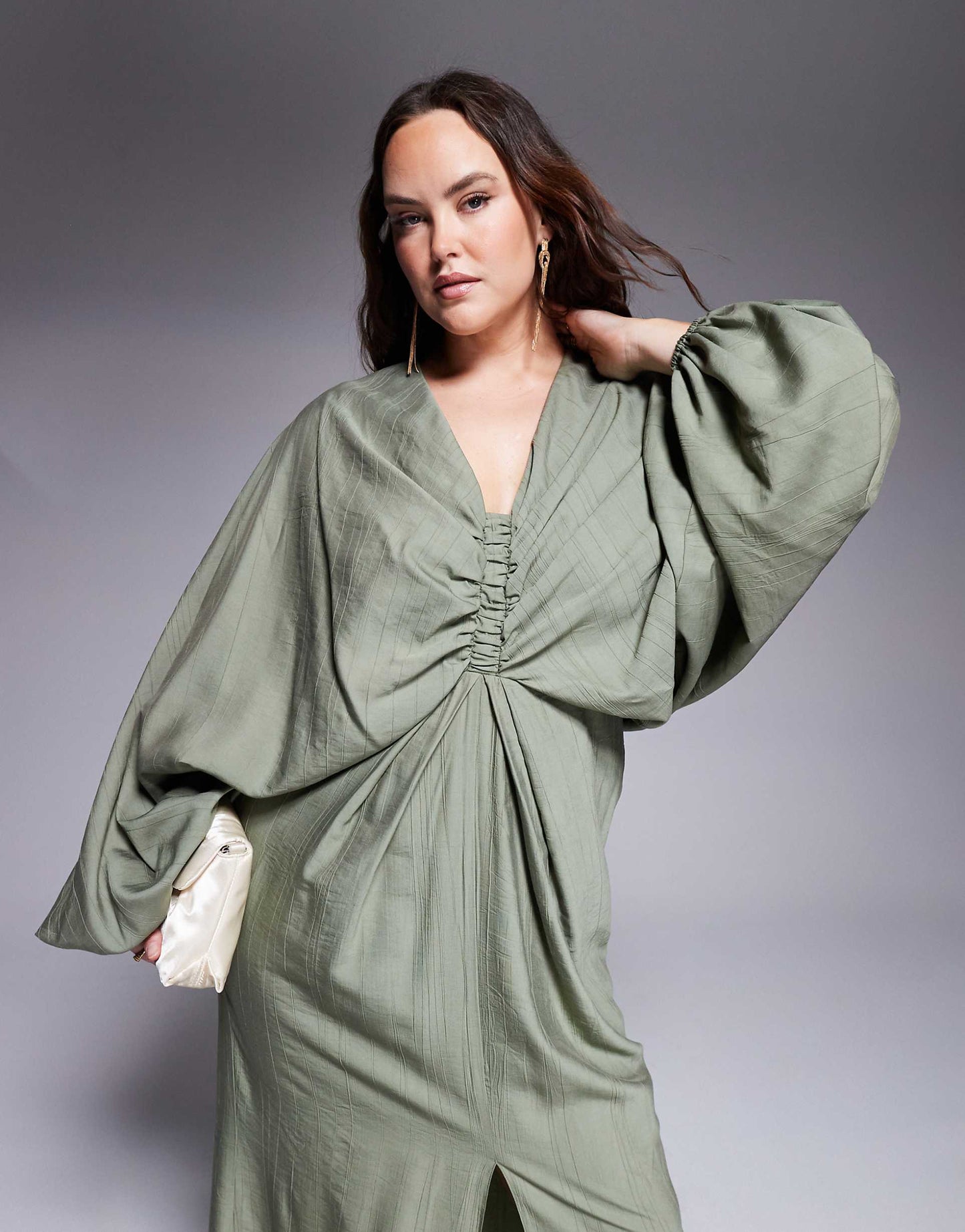 Curve Plunge Elasticated Maxi Dress With Blouson Sleeve