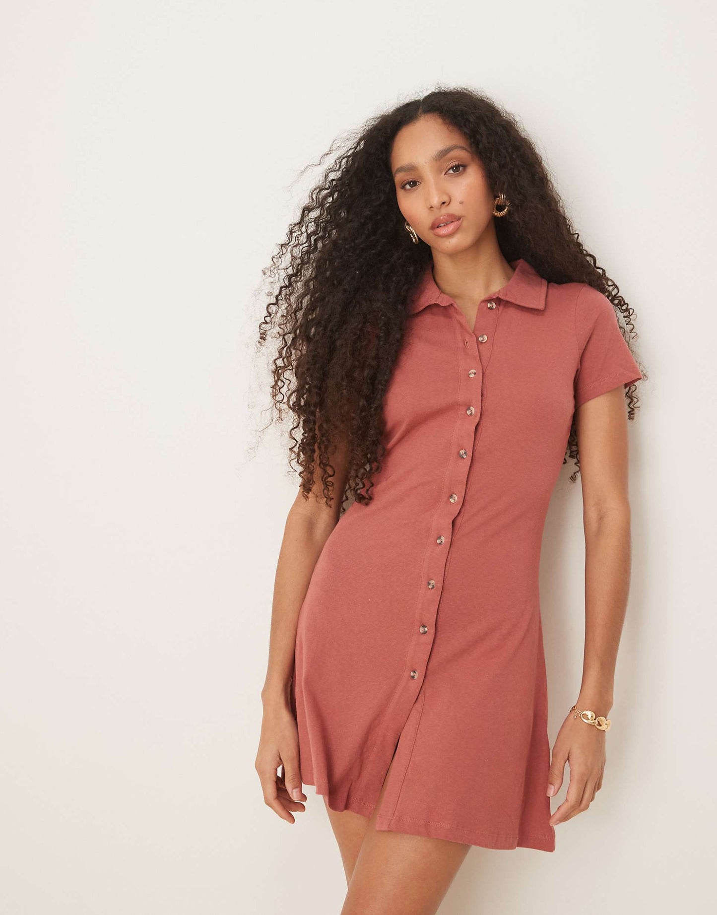 Collared Mini Column Tea Dress With Button Front And Cap Sleeve