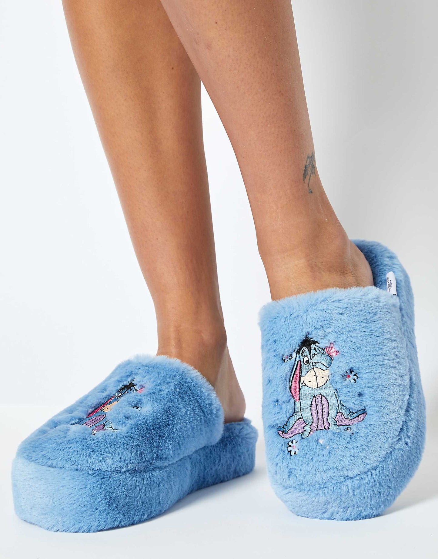 London Disney Eeyore Slippers