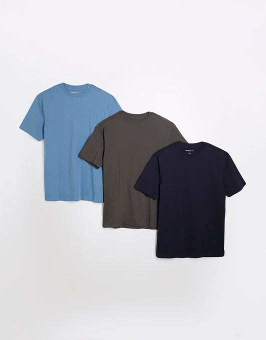 Slim Fit T-Shirts 3 Pack