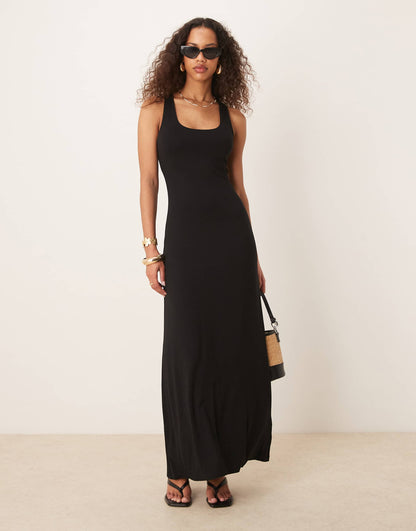 Scoop Neck Maxi Dress With Full Hem