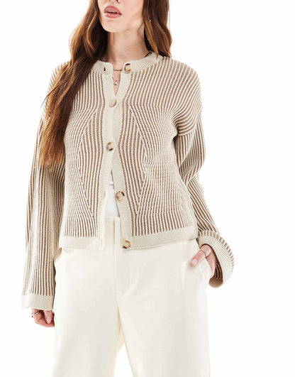 Crew Neck Cardigan With Plated Detail