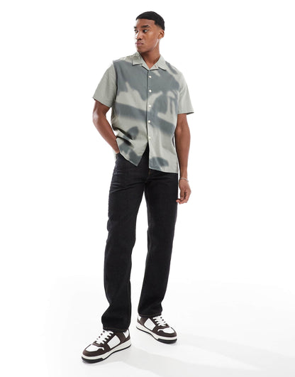 Short Sleeve Shadow Print Shirt