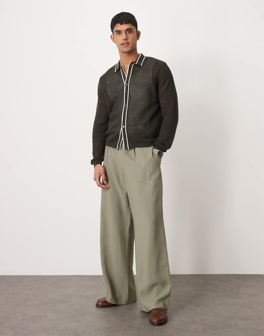 Loose Fit Smart Trousers With Belt