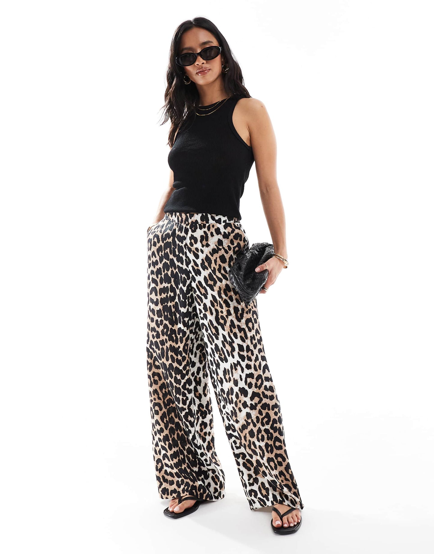 Petite Wide Leg Pull On Trousers